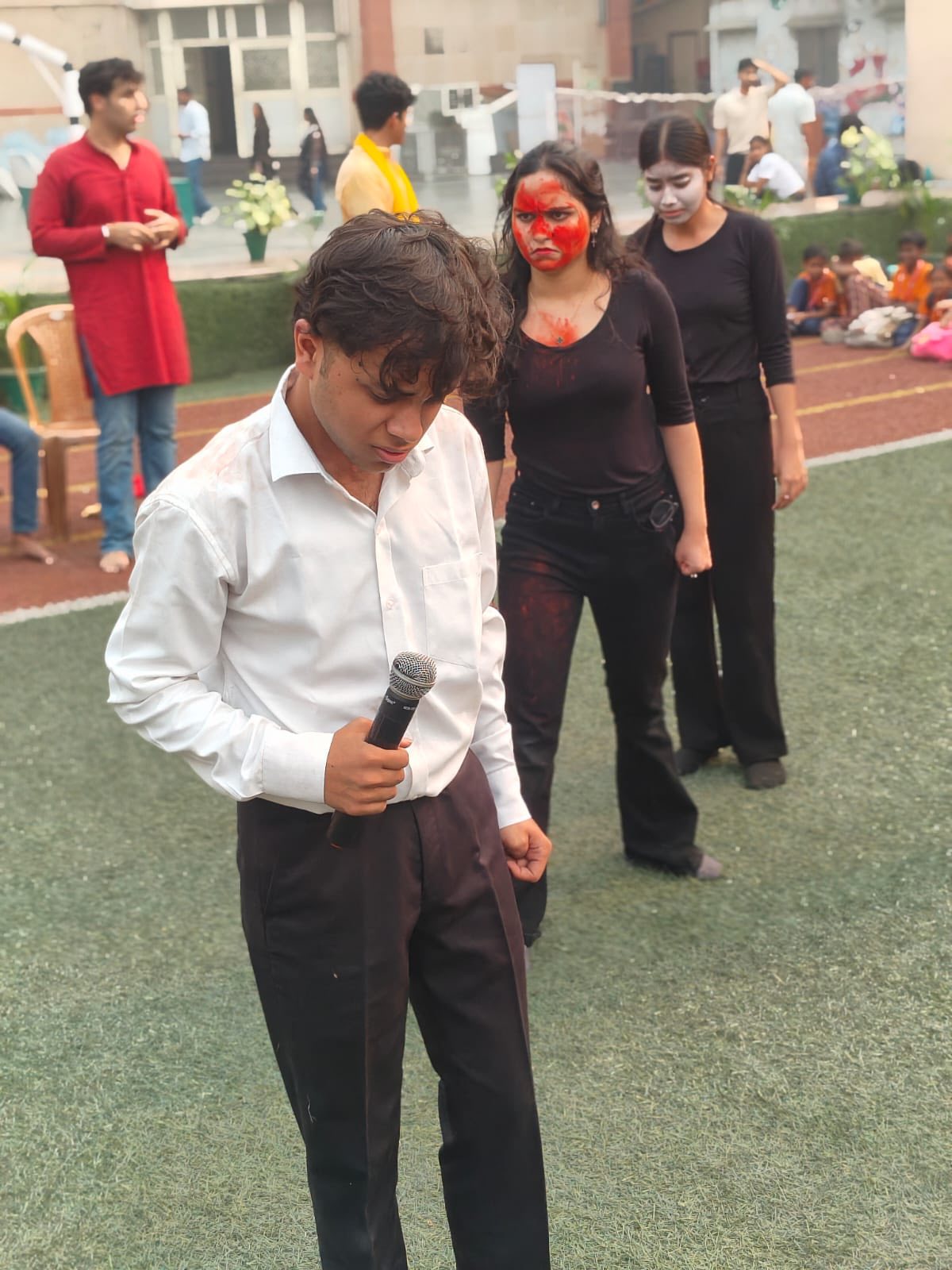 HAPPINESS IN ACTION: MAPS � IIT DELHI